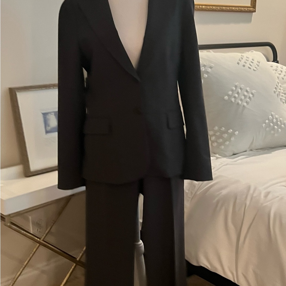 Theory Women's Grey Pants Suit 2 piece